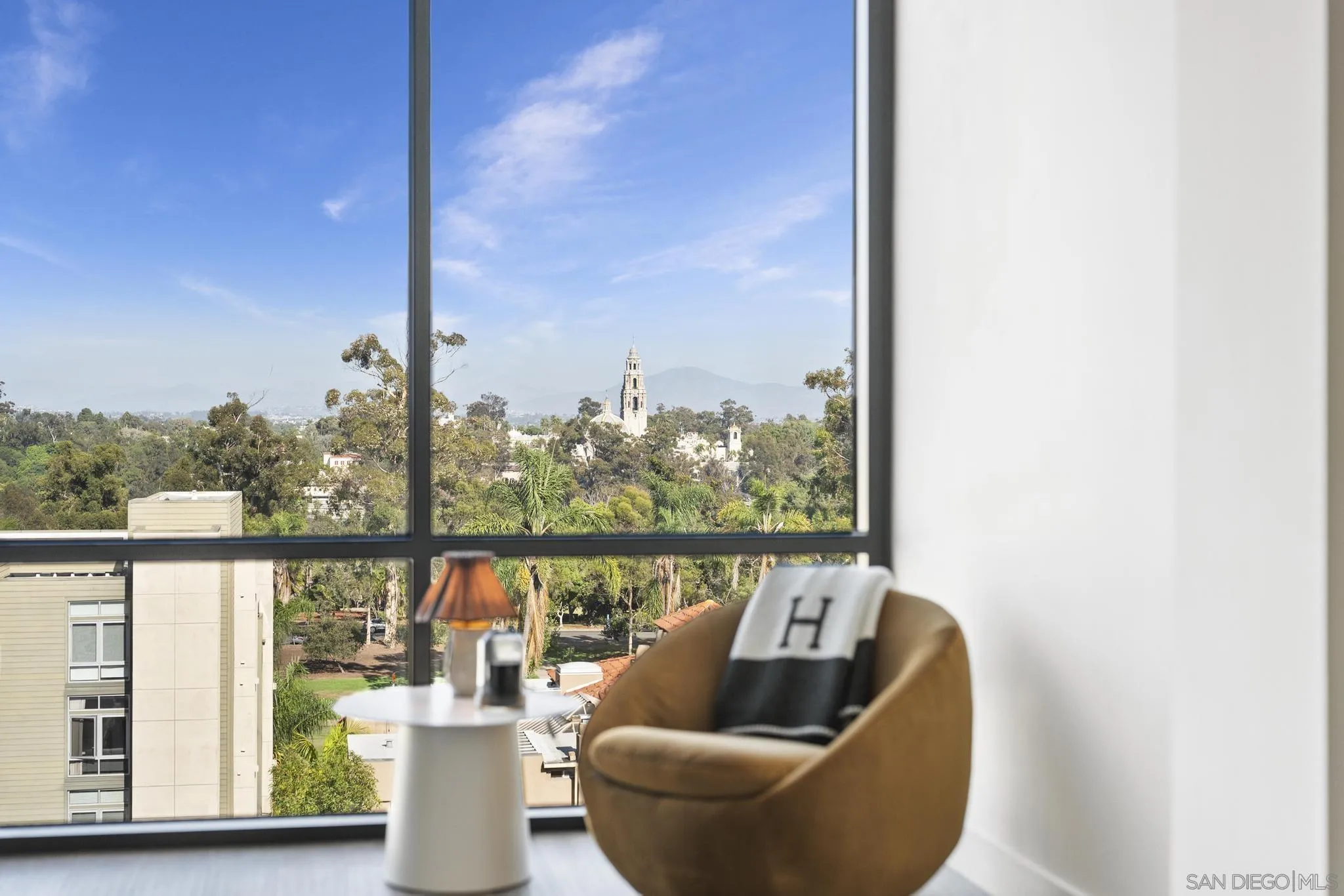 2604 5th Ave Unit 801