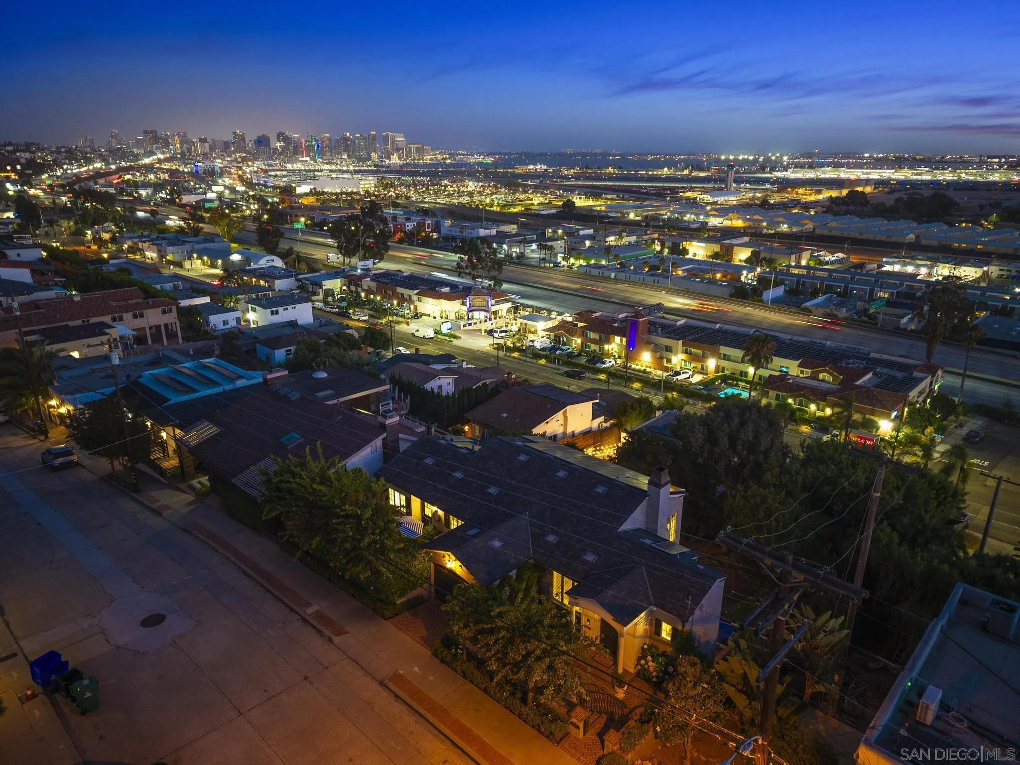 2045 W California St