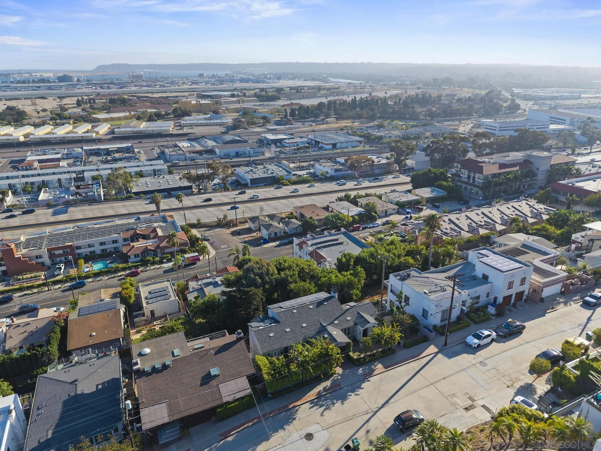 2045 W California St