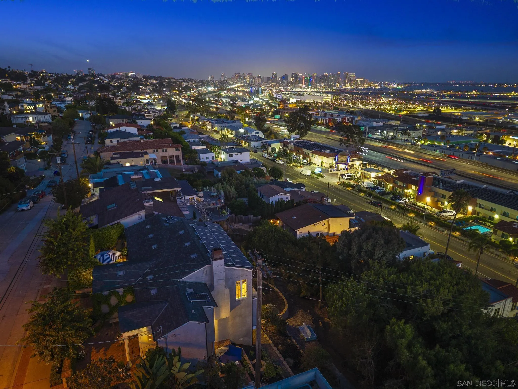 2045 W California St