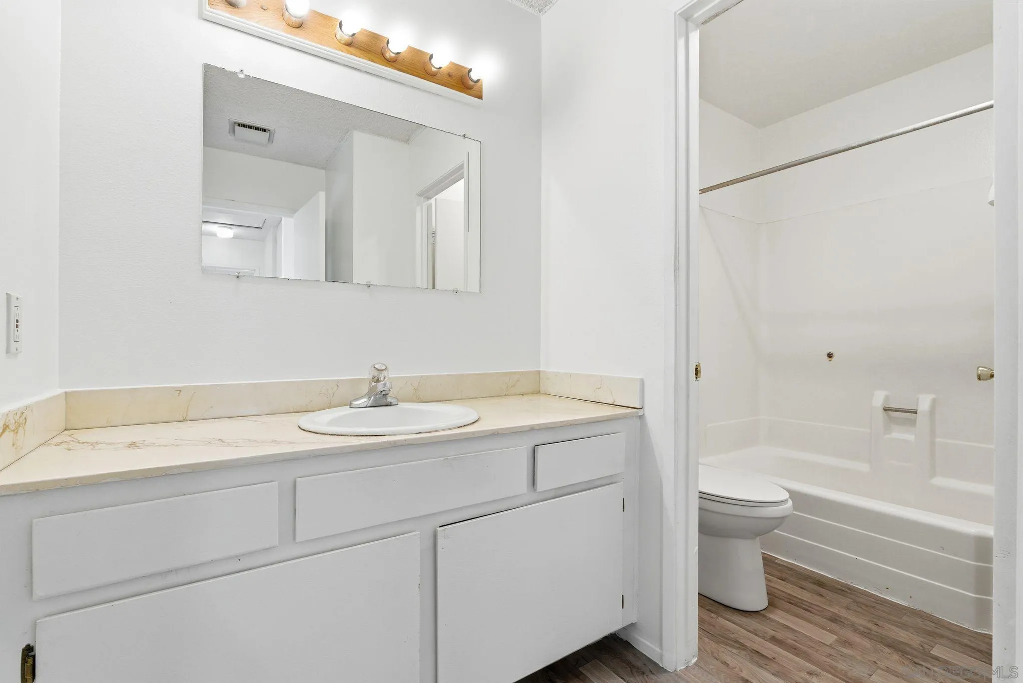 262 Rancho Drive Unit C