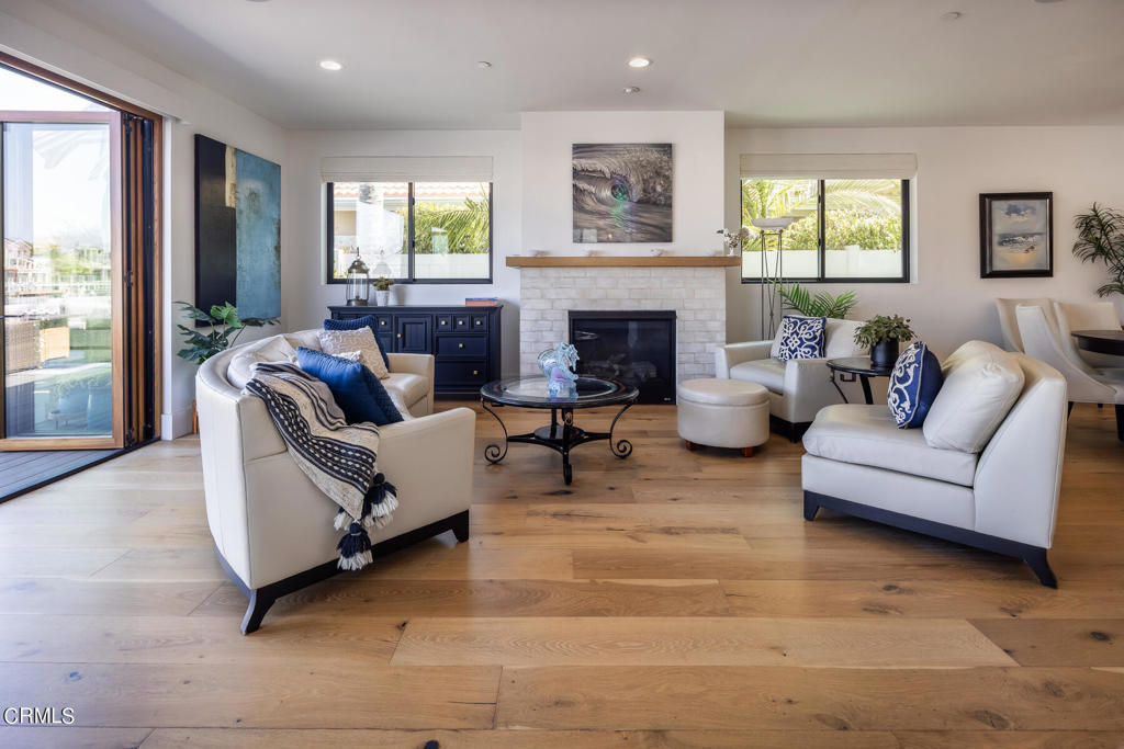 2320 Greencastle Lane
