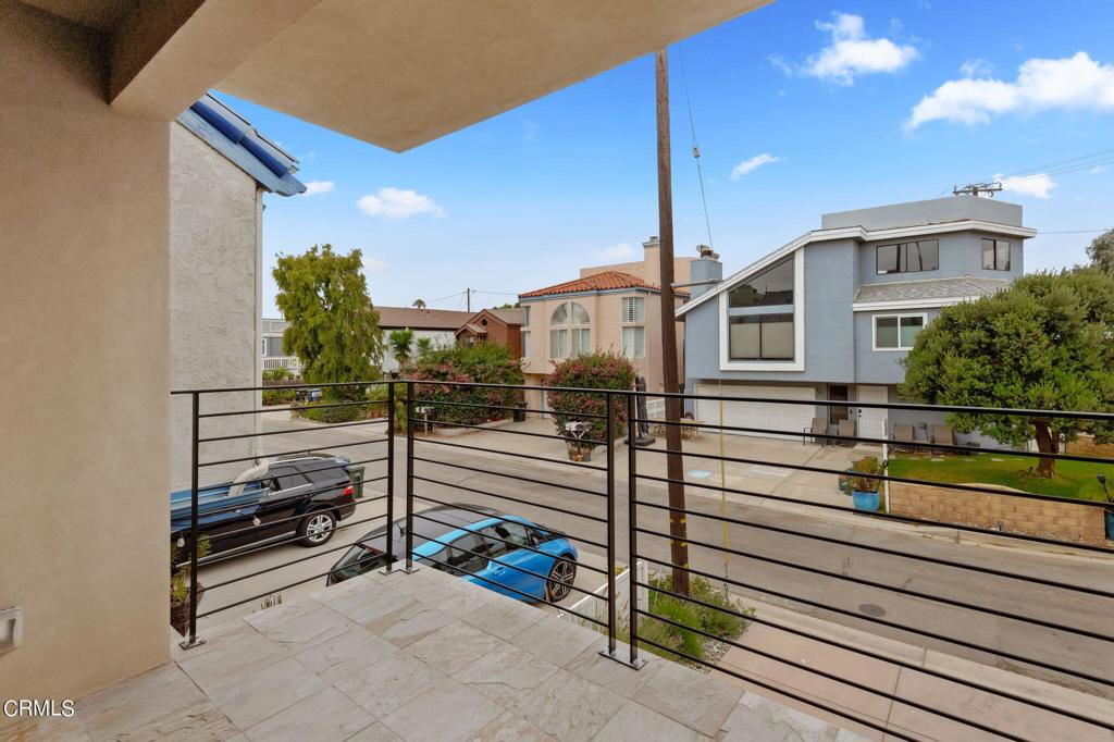 348 Sunset Drive