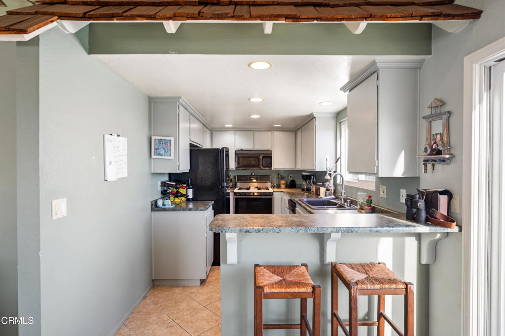 120 Santa Monica Avenue
