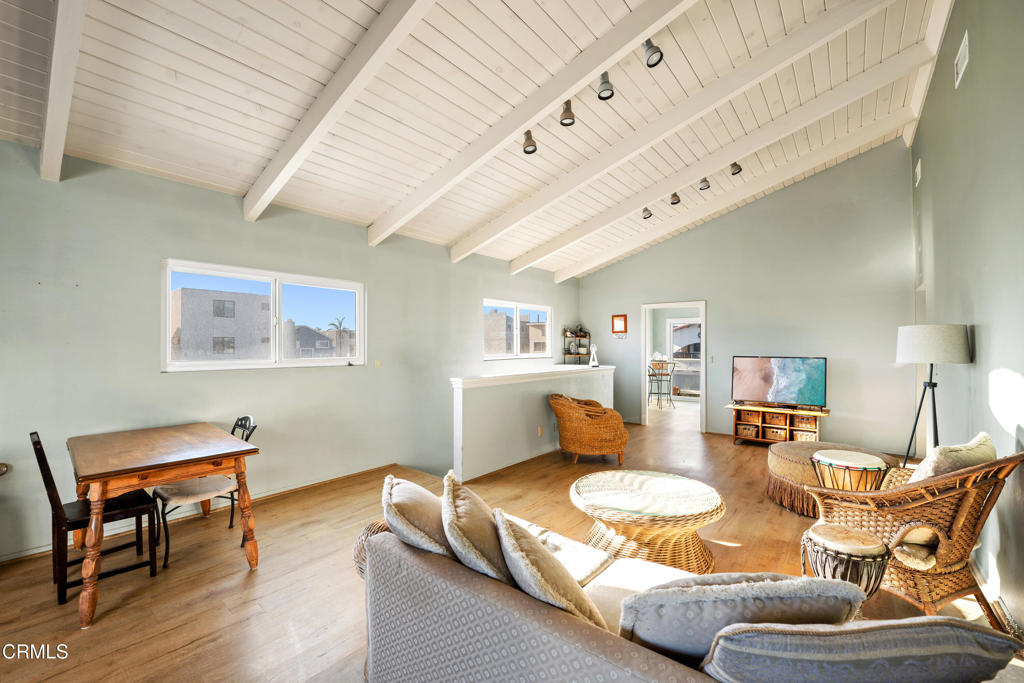120 Santa Monica Avenue