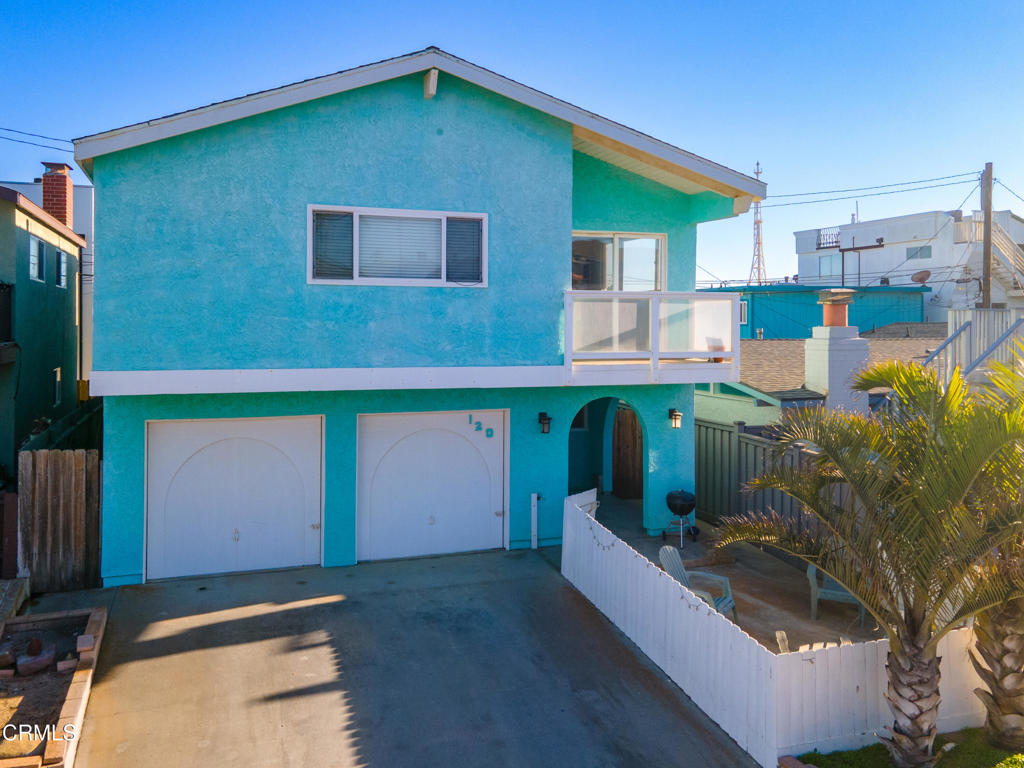 120 Santa Monica Avenue