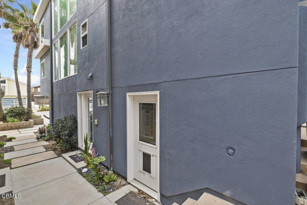1024 Ocean Drive