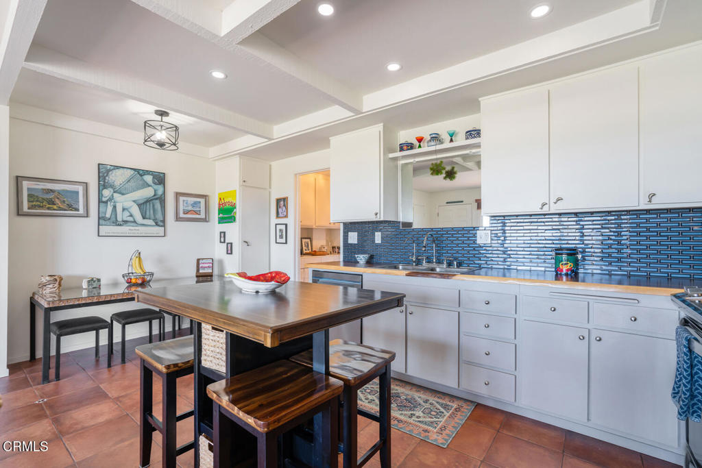 705 Oceanview Drive