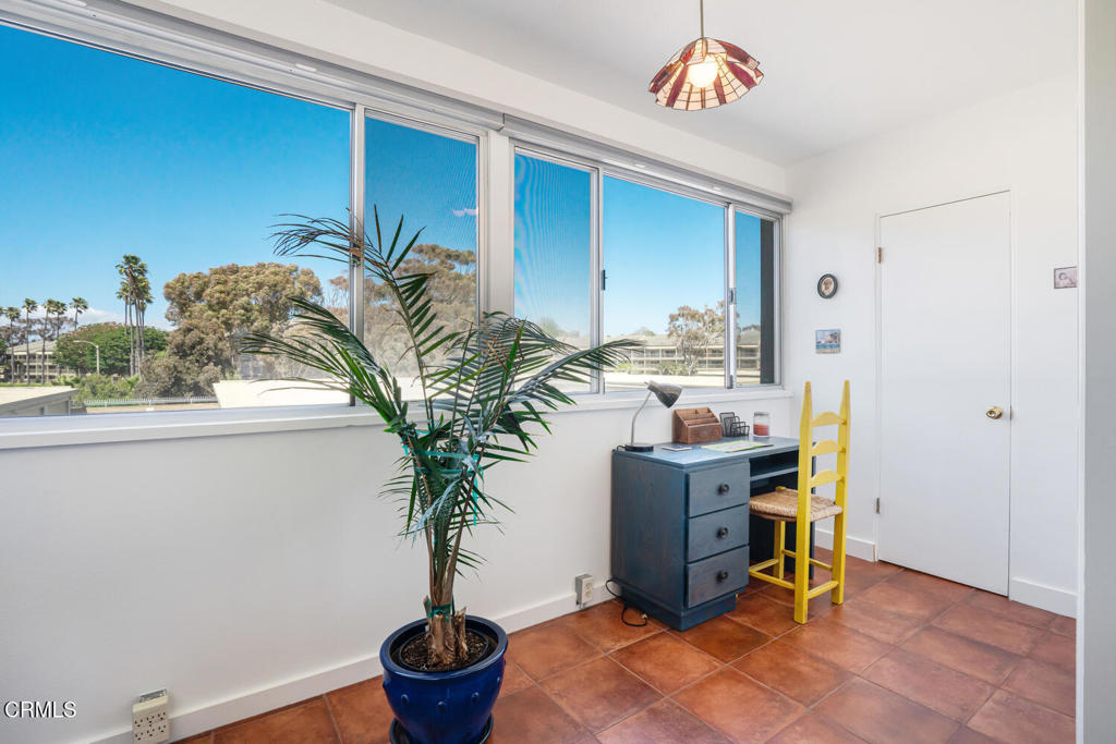 705 Oceanview Drive