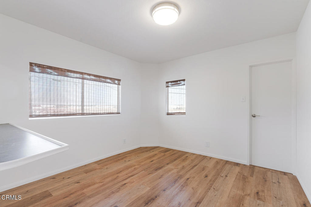 387 389 Highland Drive