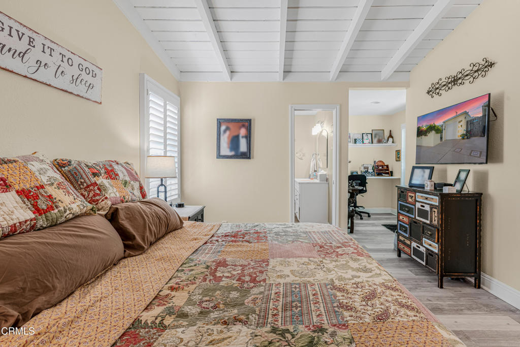 328 Santa Monica Drive