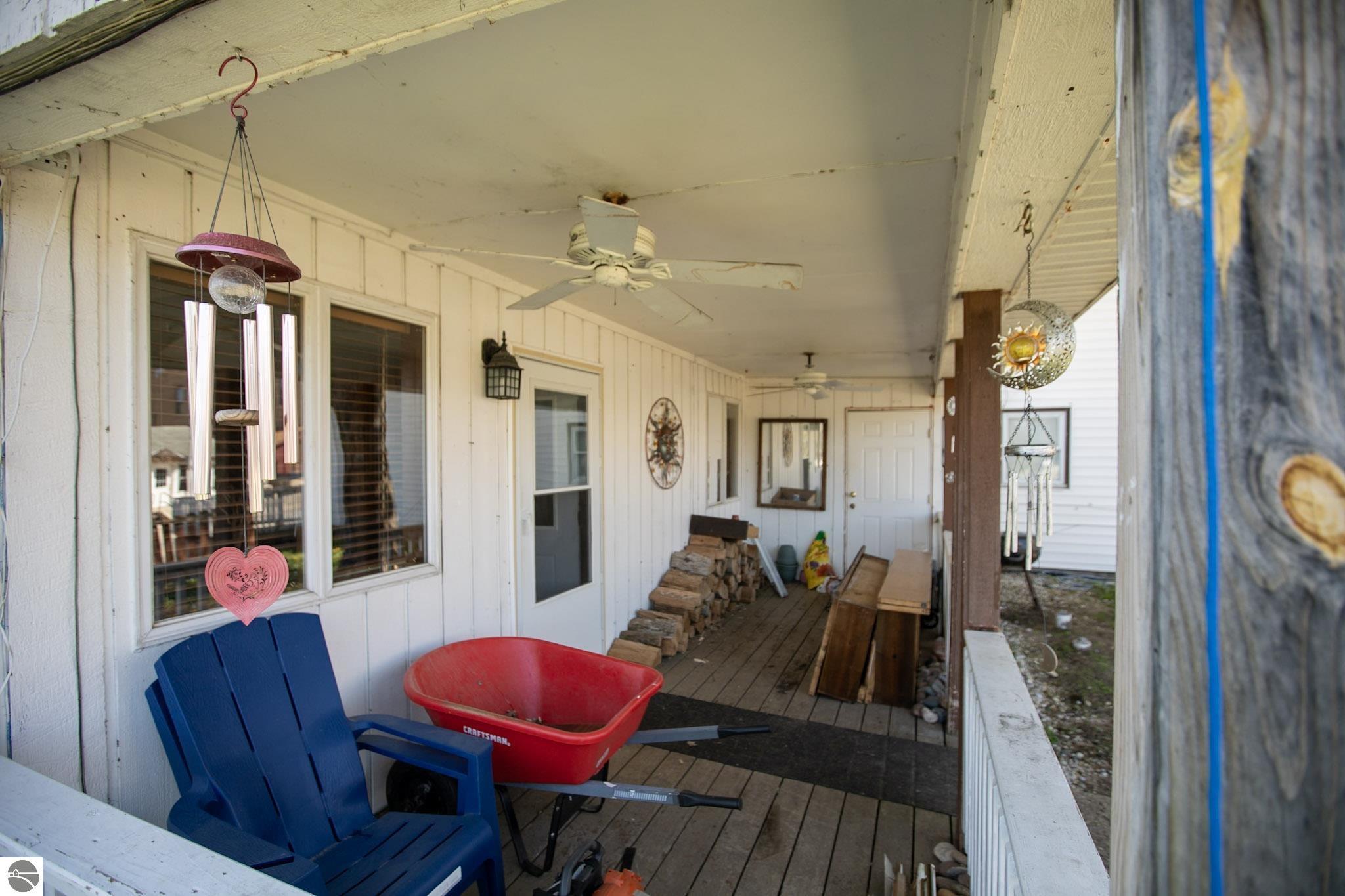 118 E State Street