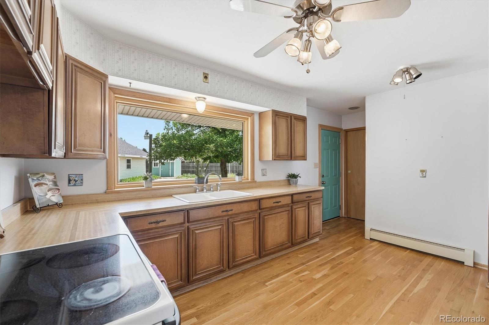 16162 Hi Land Circle