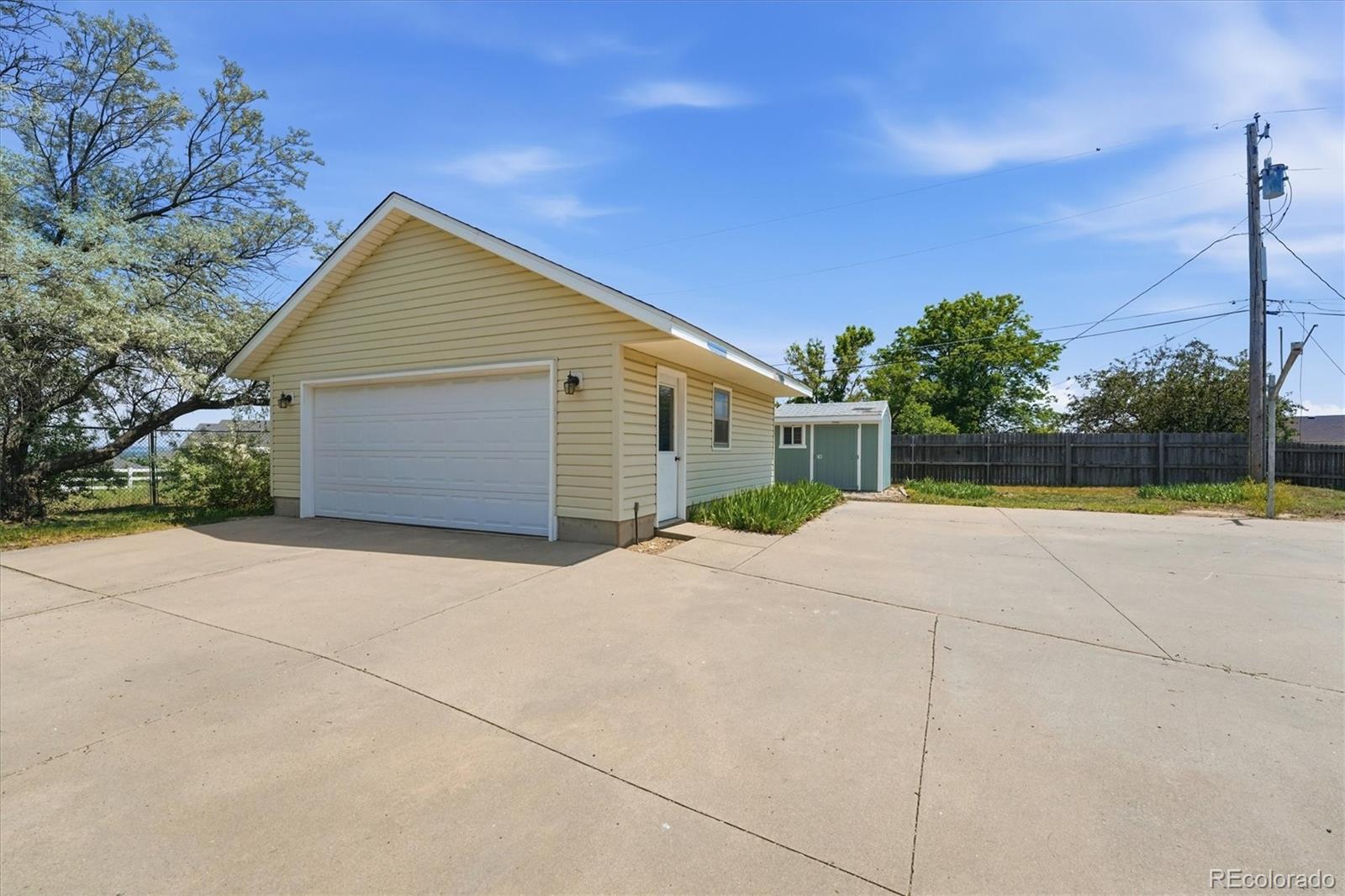 16162 Hi Land Circle