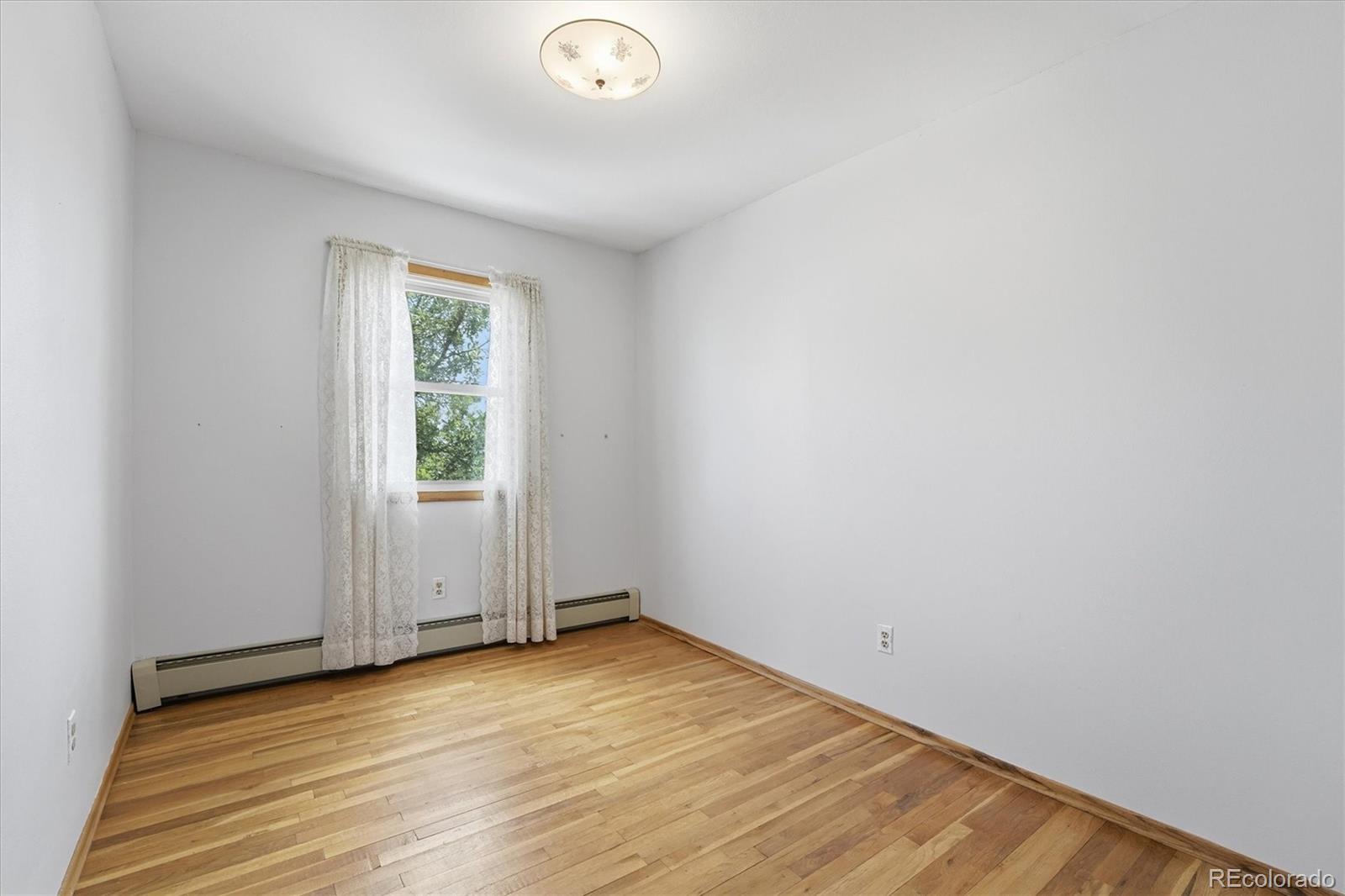 16162 Hi Land Circle