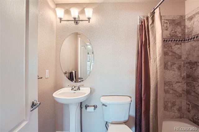 6293 Kilmer Loop Unit: 201