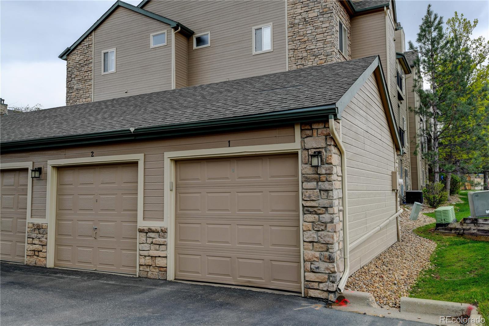 7349 S Alkire Street Unit: 104