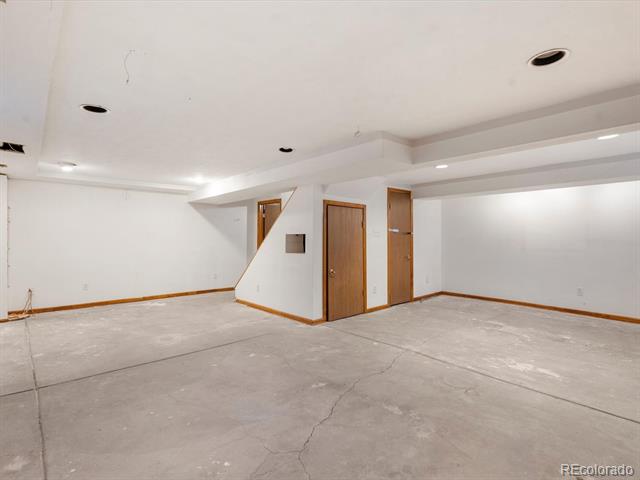 10815 W Alamo Place