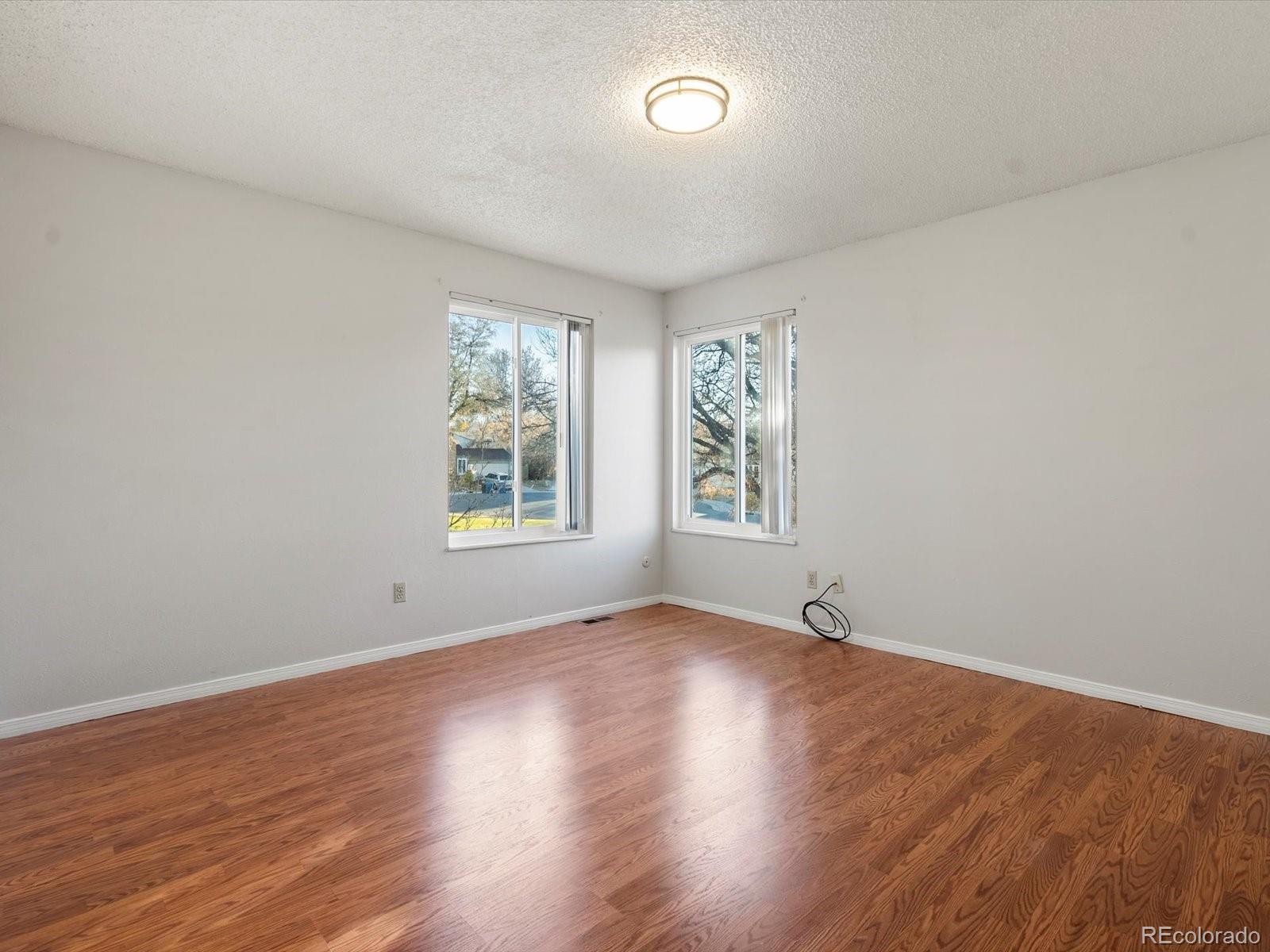 10815 W Alamo Place