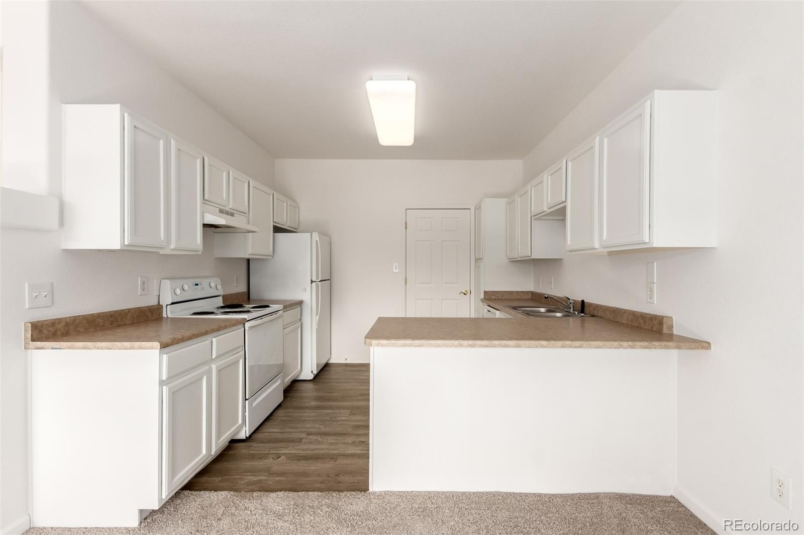 22545 E Ontario Drive Unit: 102