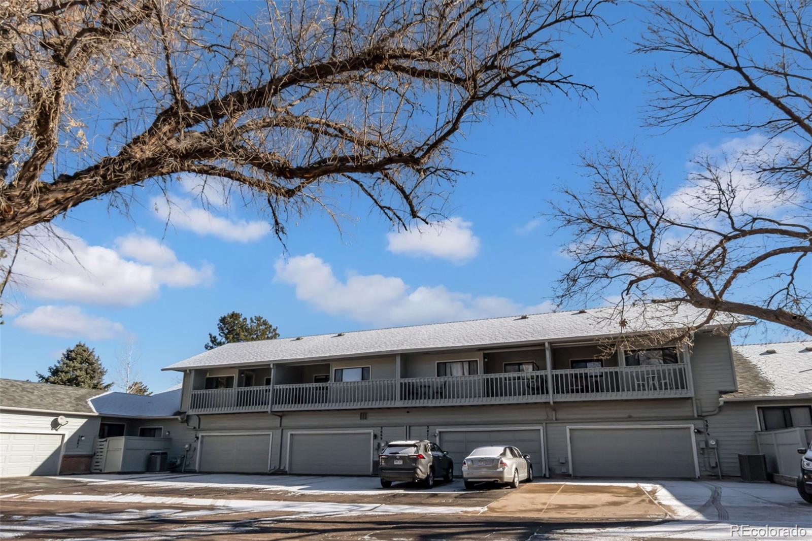 3069 E Long Circle S