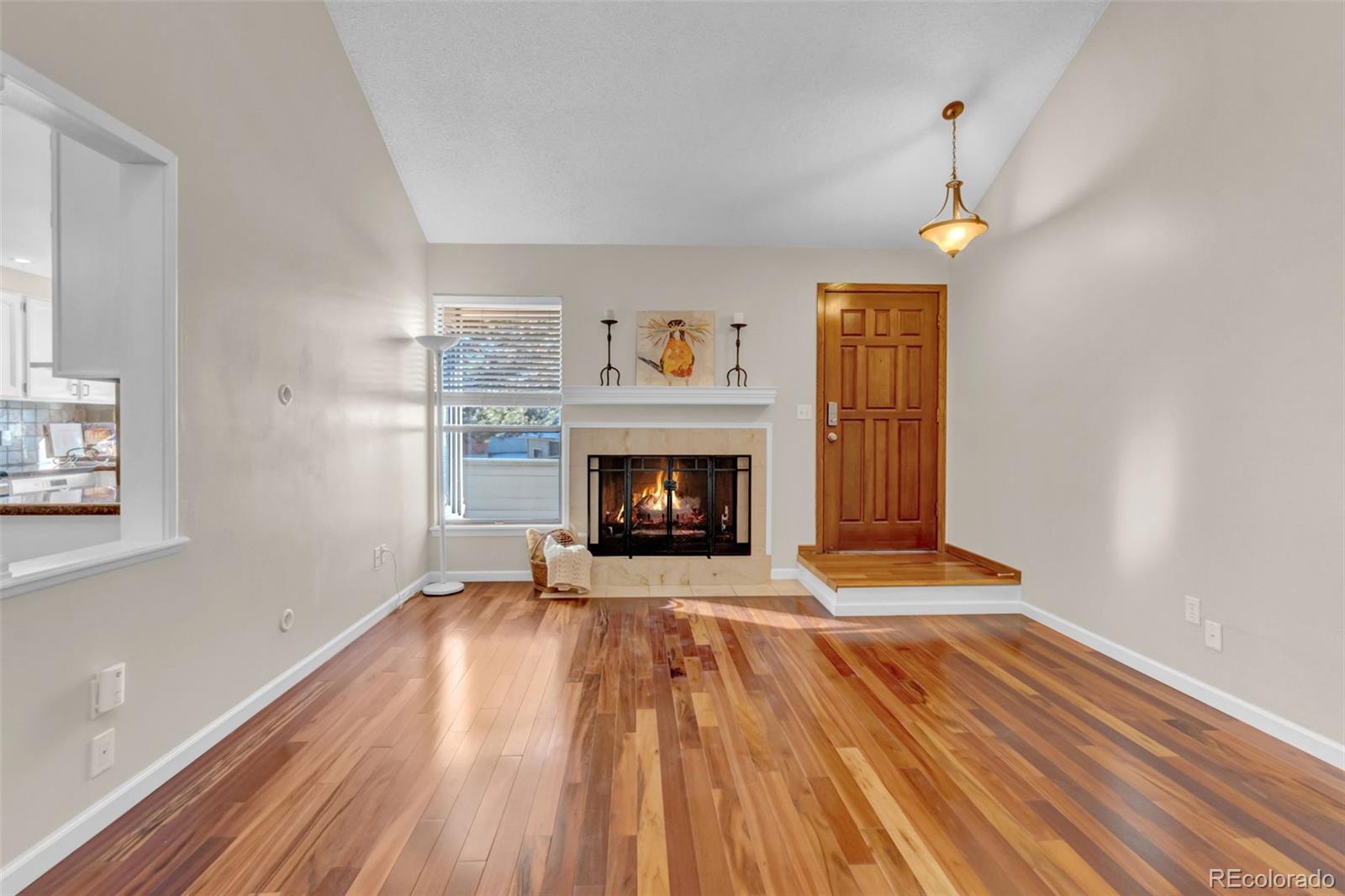 3069 E Long Circle S