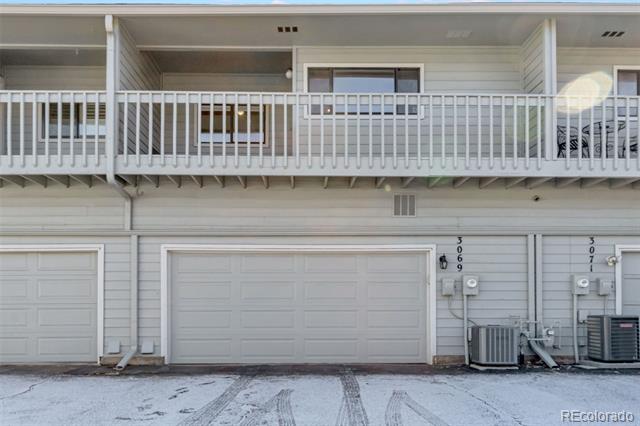 3069 E Long Circle S