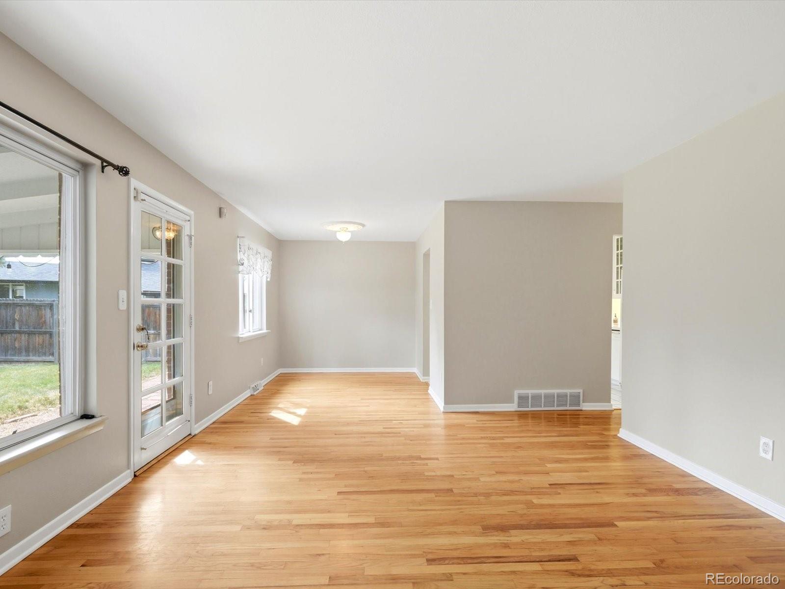 778 W Briarwood Avenue