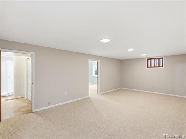 778 W Briarwood Avenue