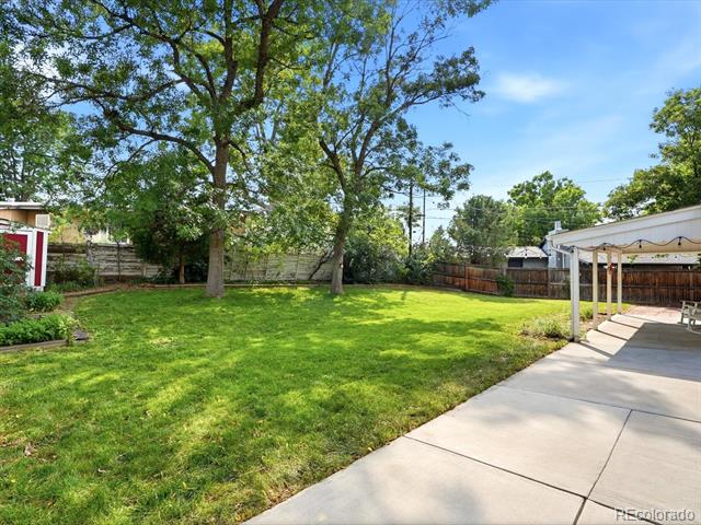 778 W Briarwood Avenue