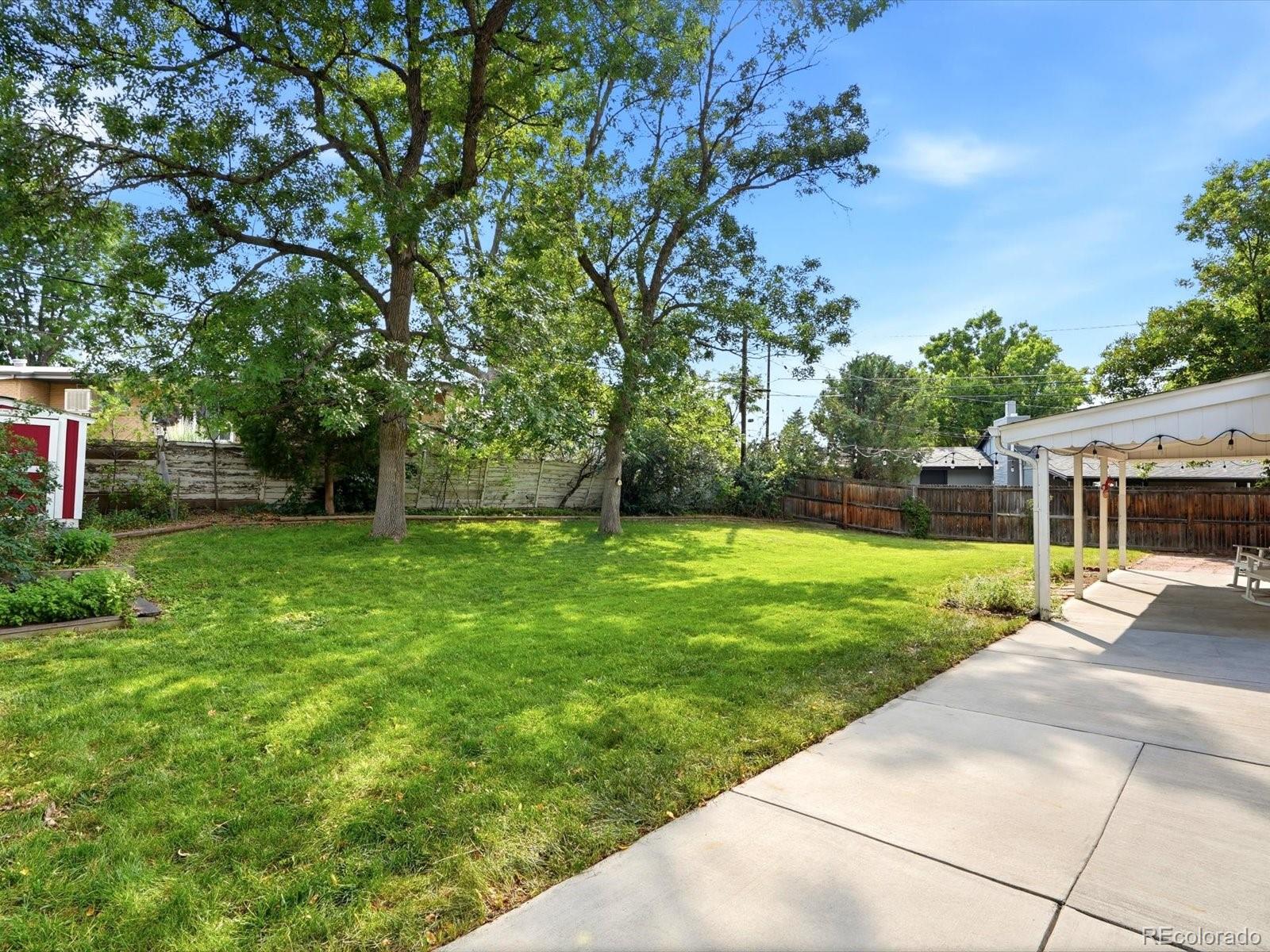 778 W Briarwood Avenue