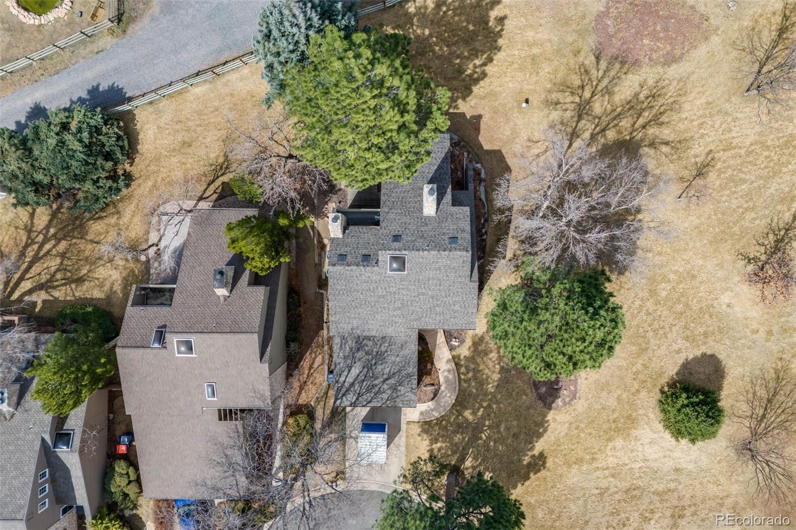 1579 W Briarwood Avenue