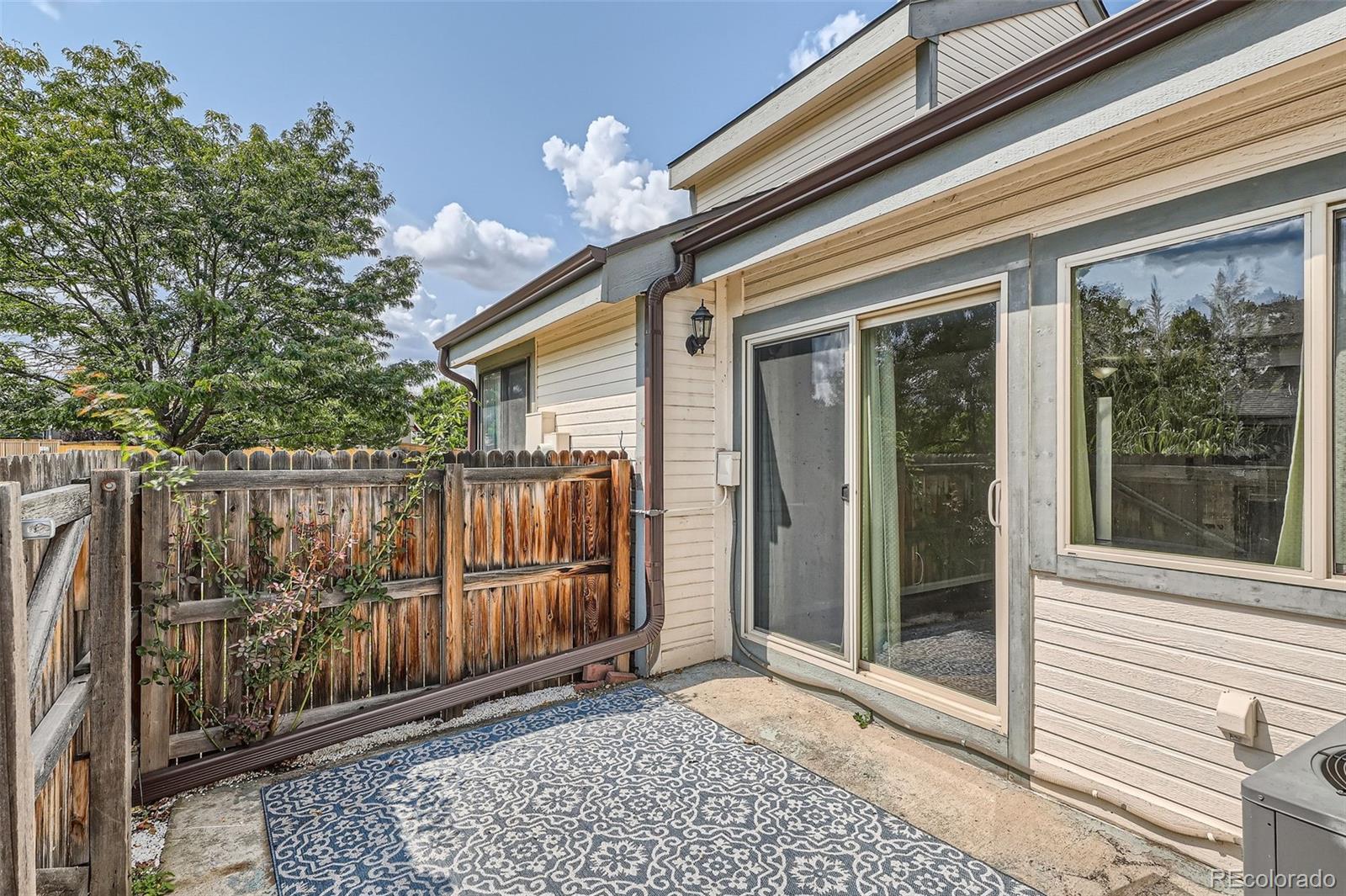 8520 S Estes Street Unit: H