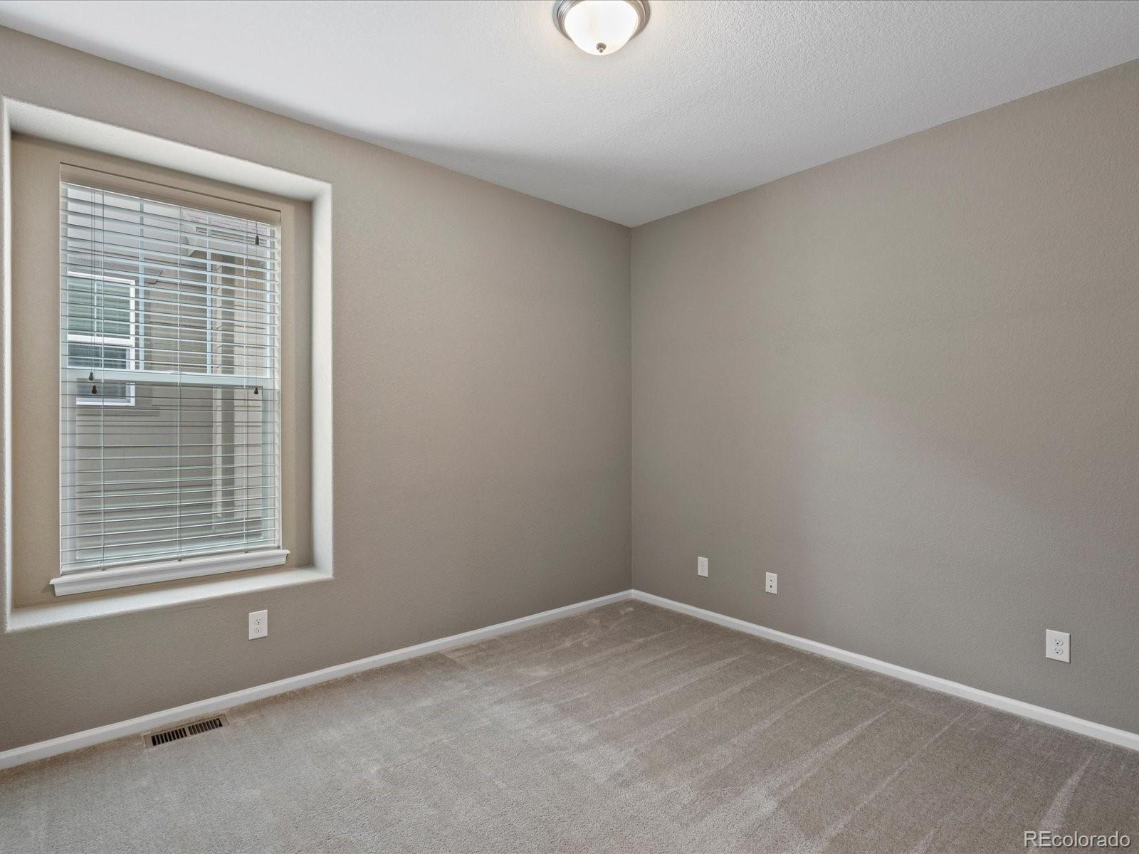 10997 Unity Lane