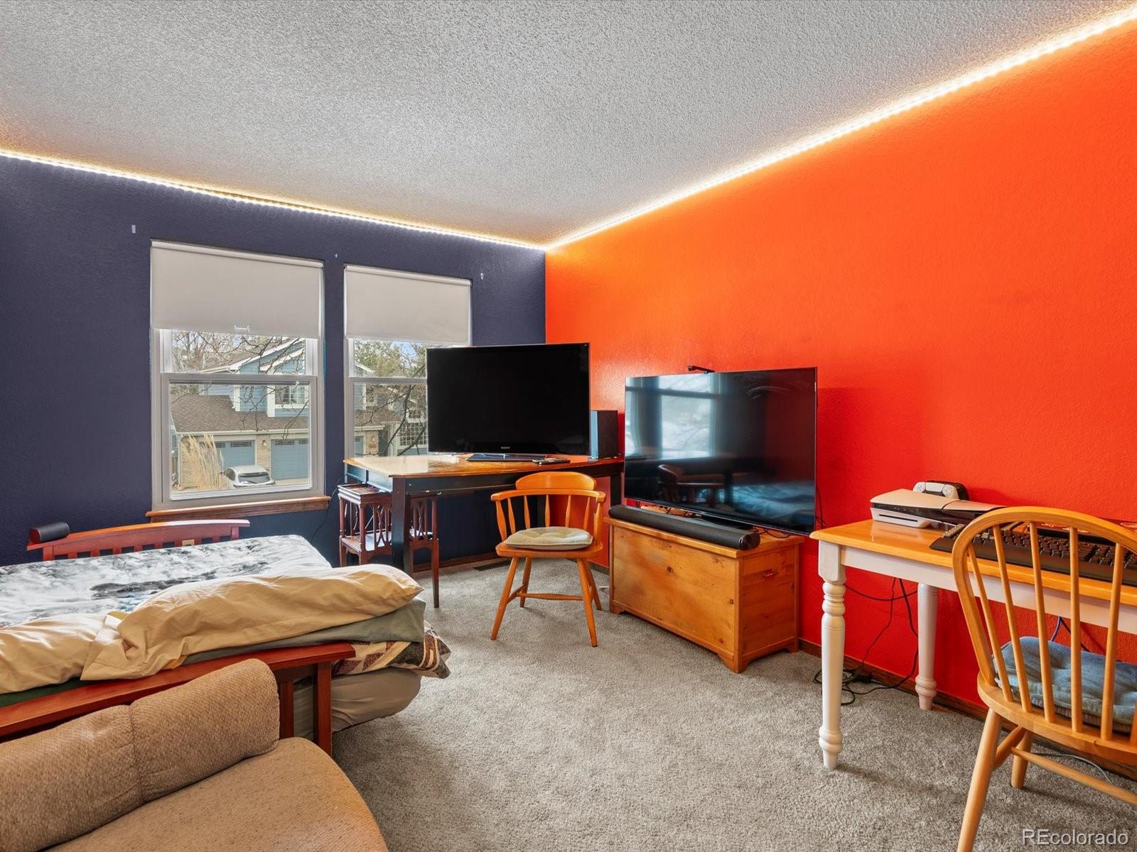 6266 S Urban Street