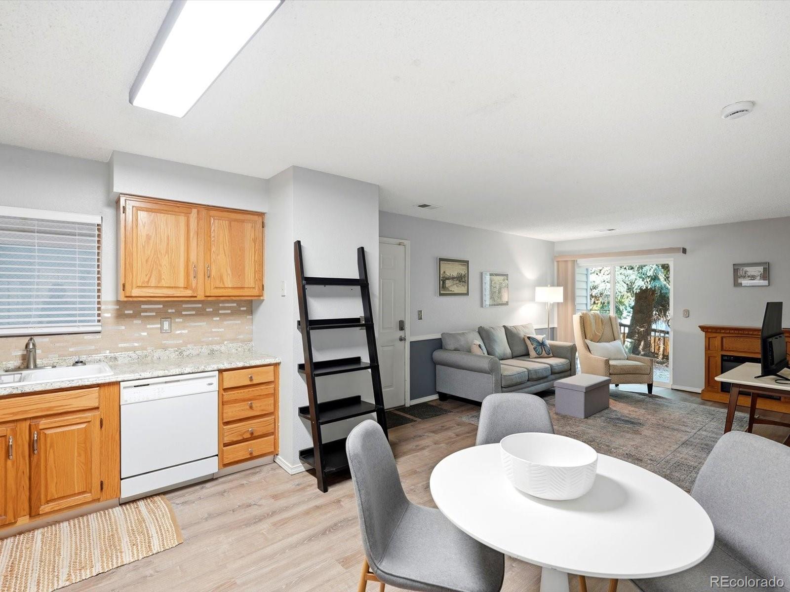 7369 S Gore range Road Unit: 105