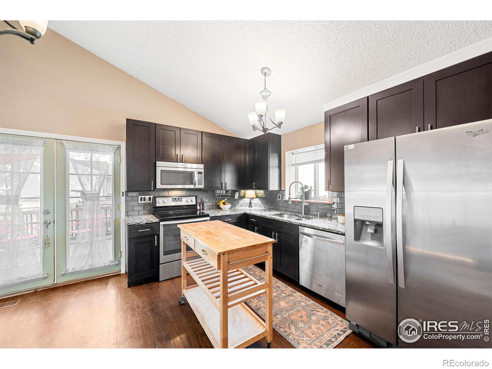 6322 W 115th Place