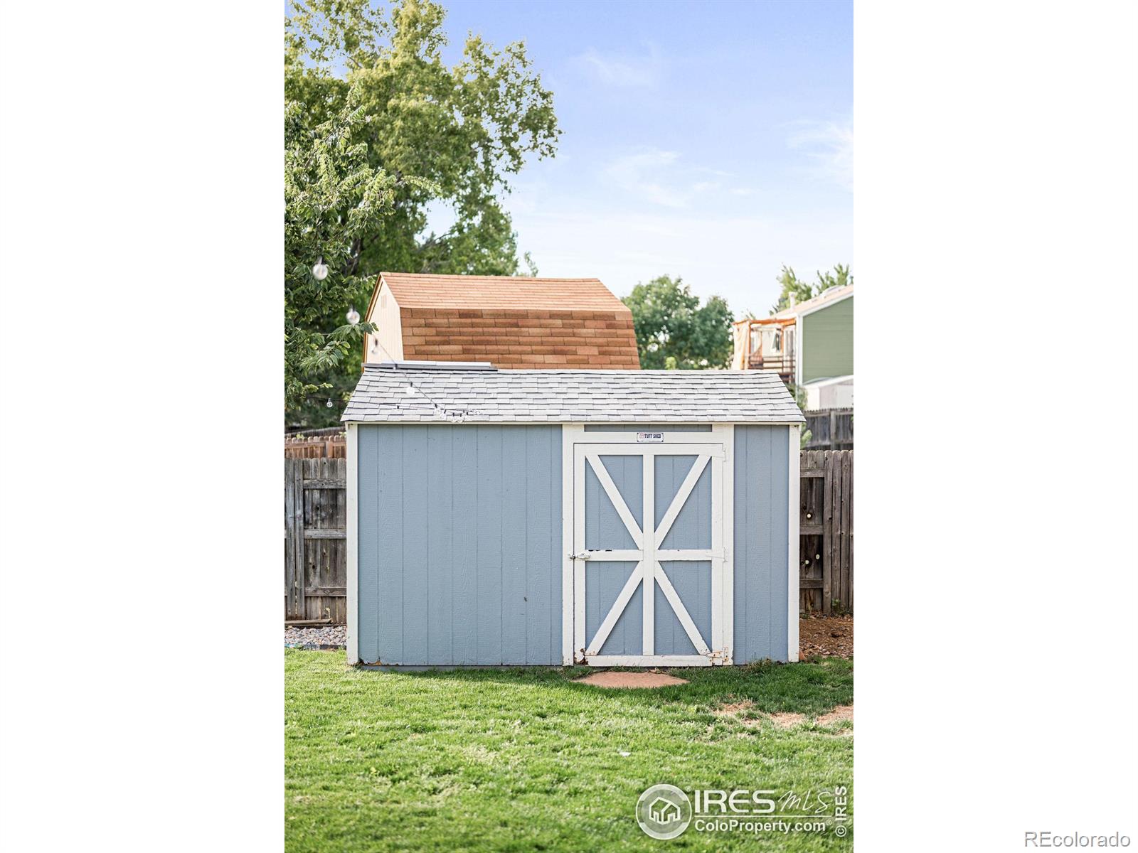 6322 W 115th Place
