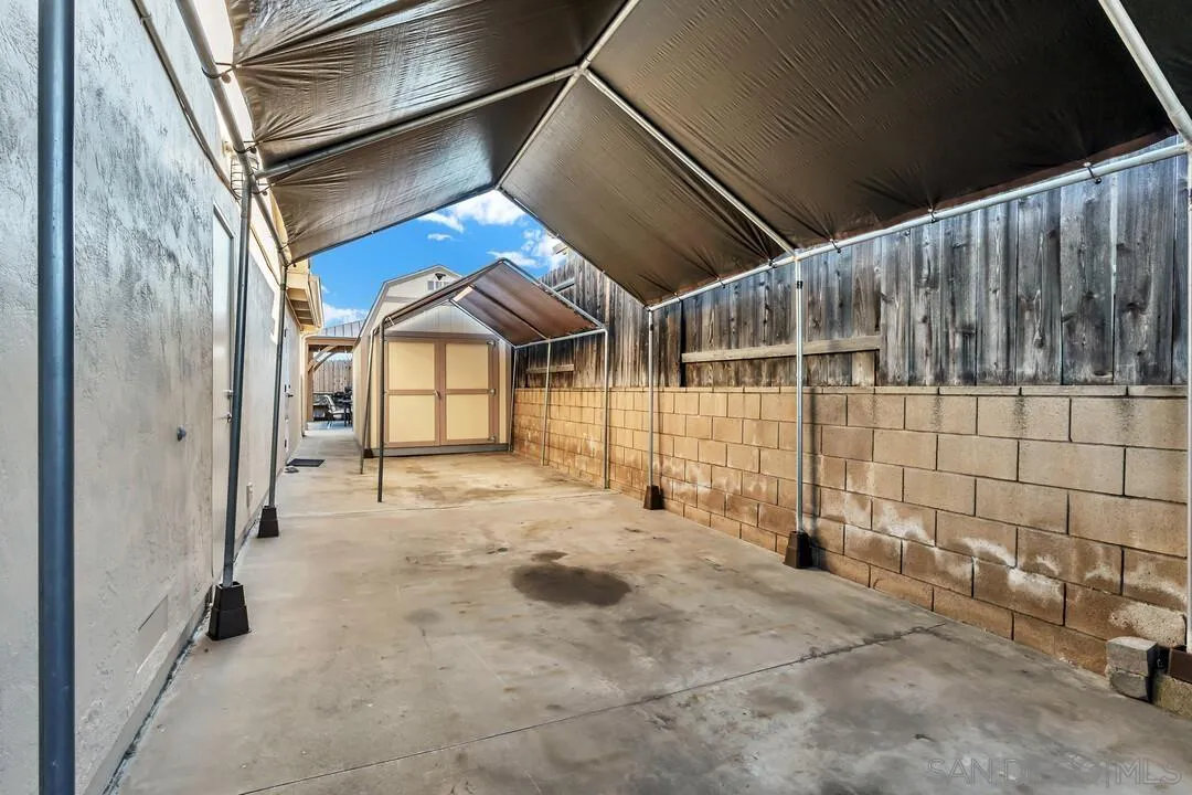 10143 Maple Tree Rd.