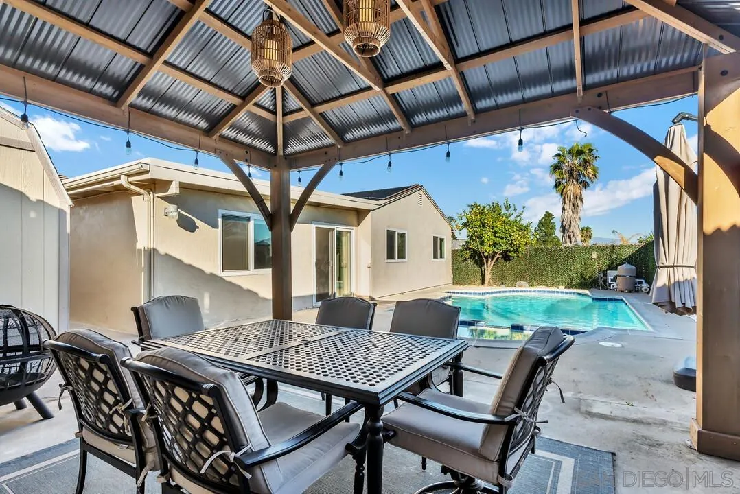 10143 Maple Tree Rd.