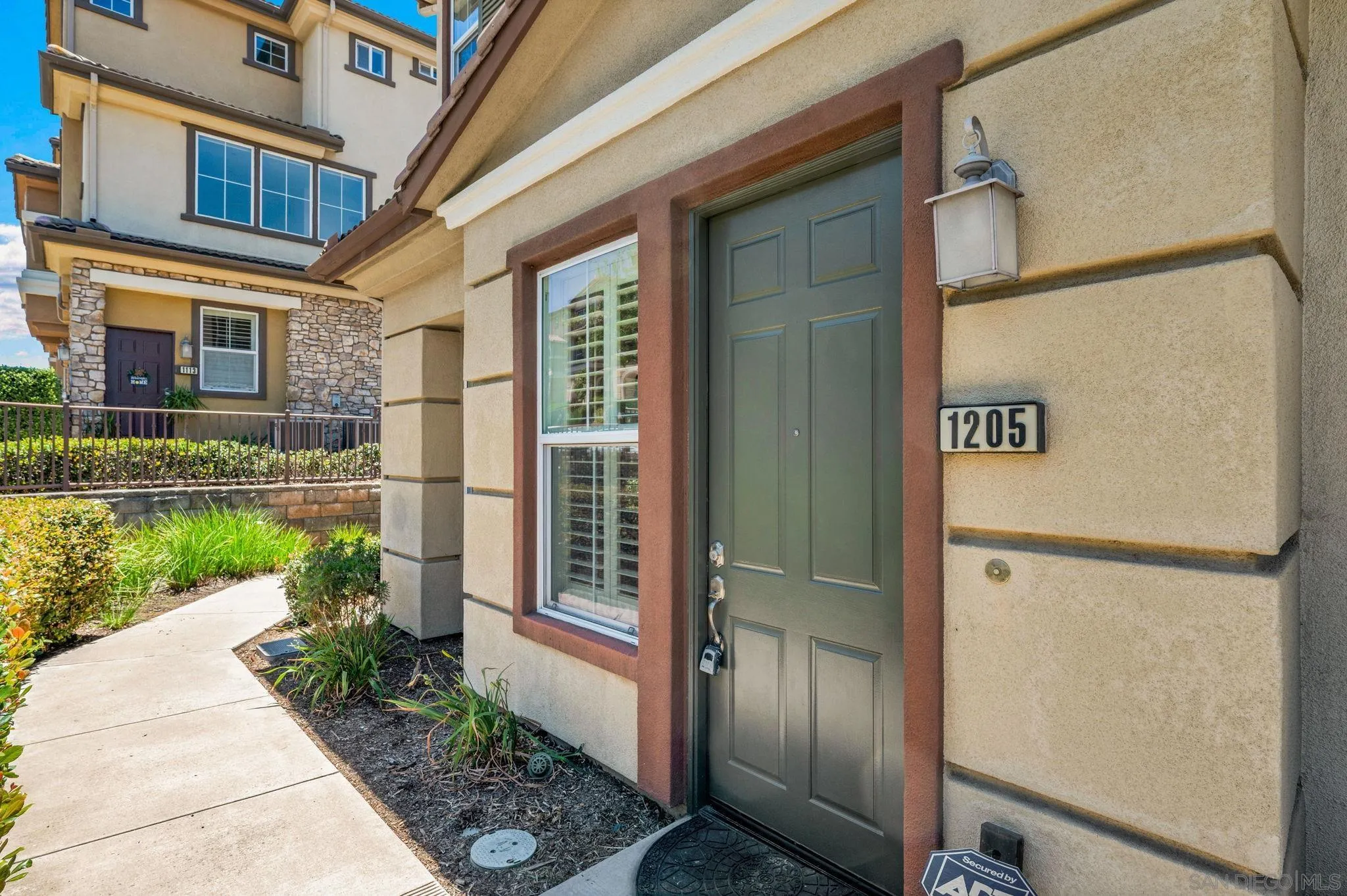1205 Calabria St.