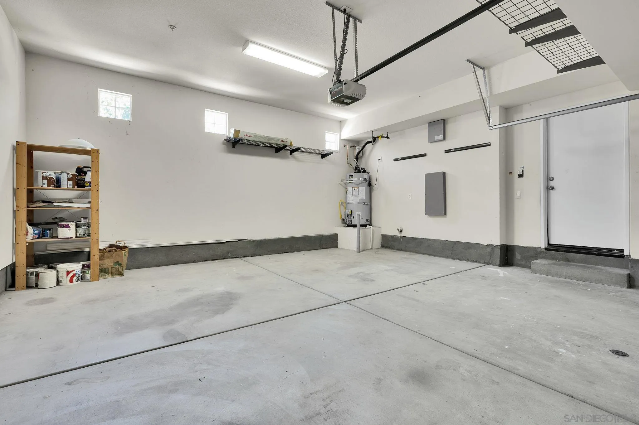 1205 Calabria St.