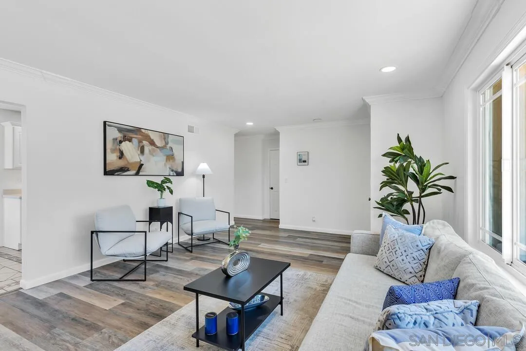 10618 Ironwood Ave.