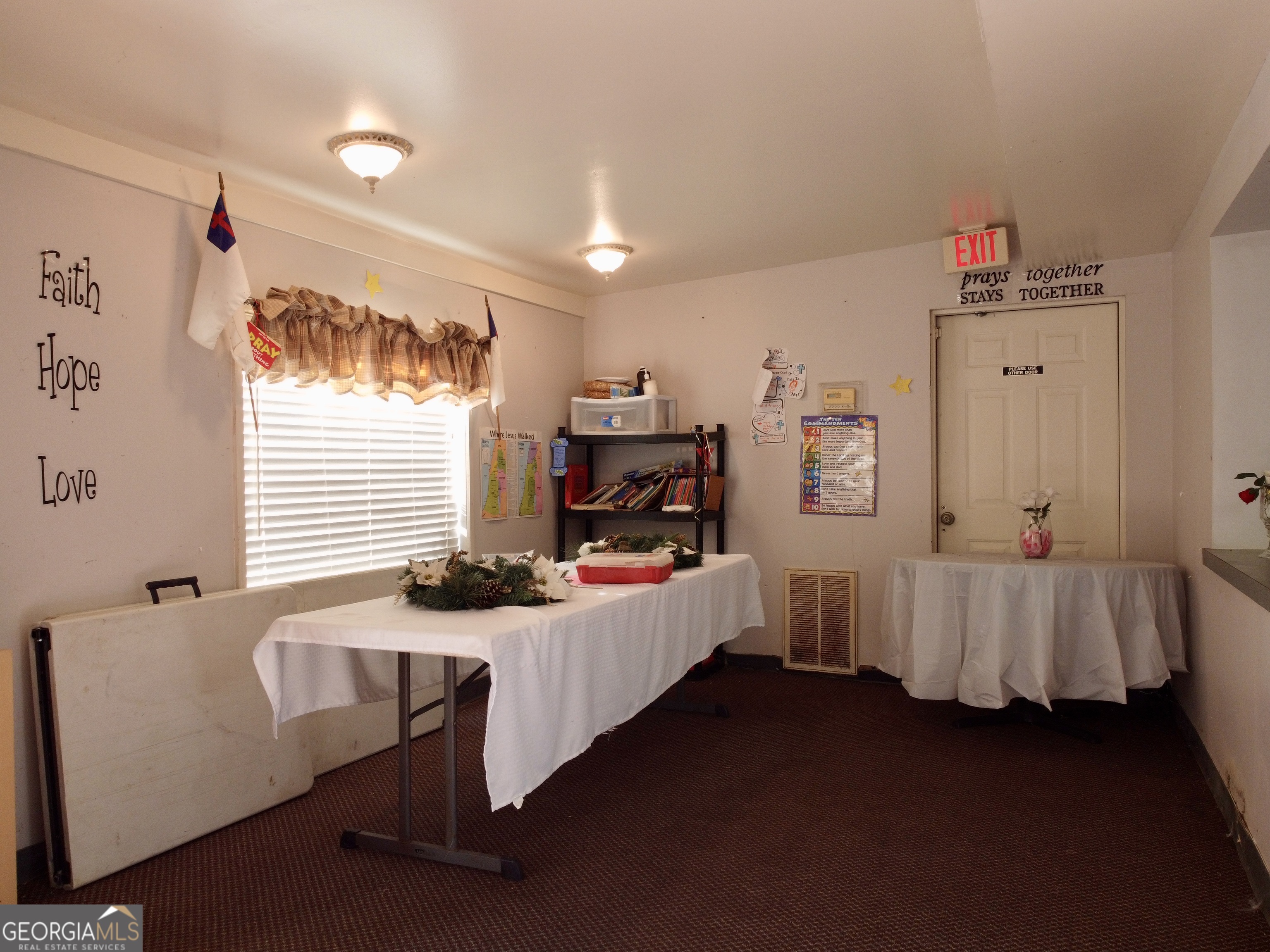 10423 Flat Shoals Road