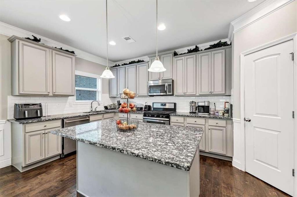 3575 Lindsy Brooke Court