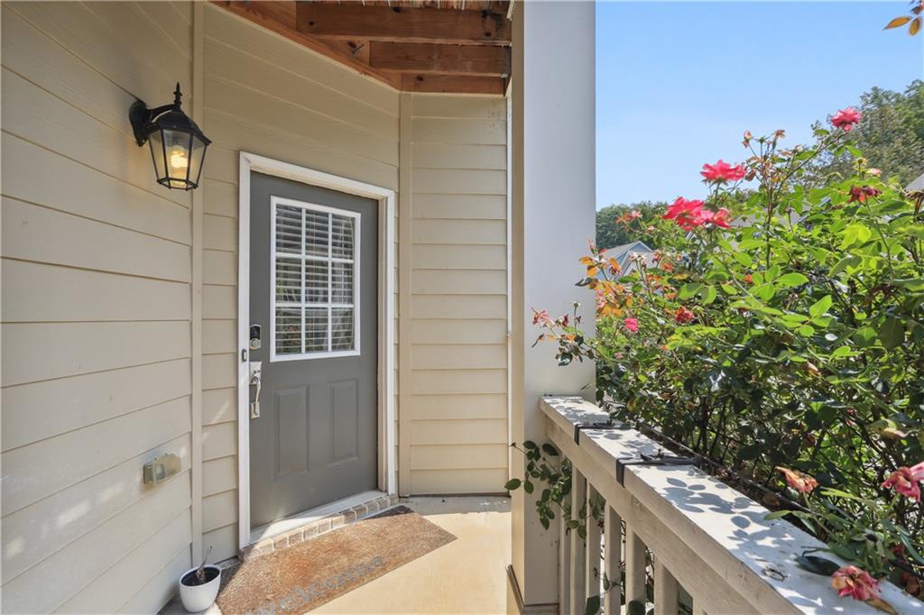 1811 Laurel Green Way
