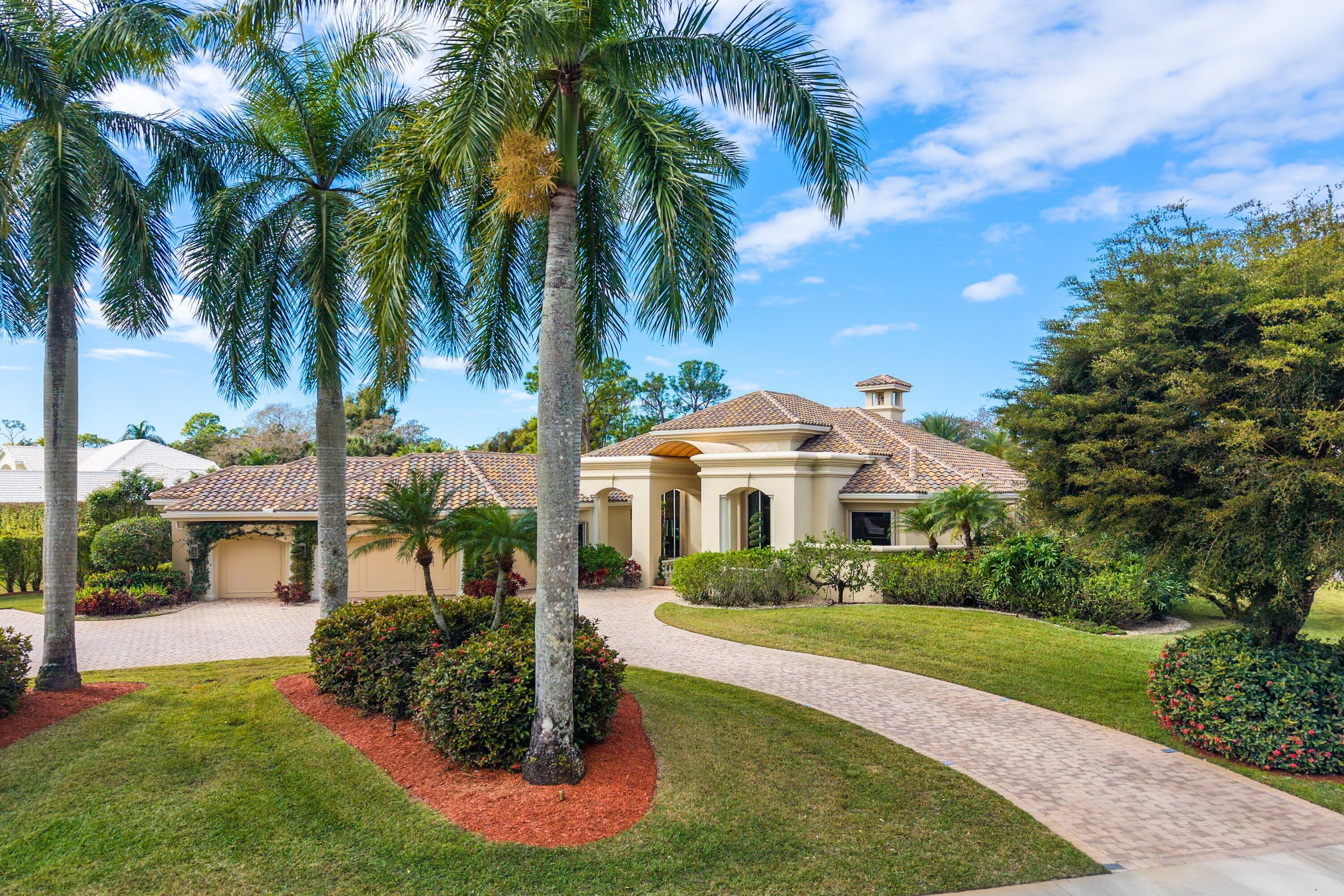 1811 Breakers West Court photo 3