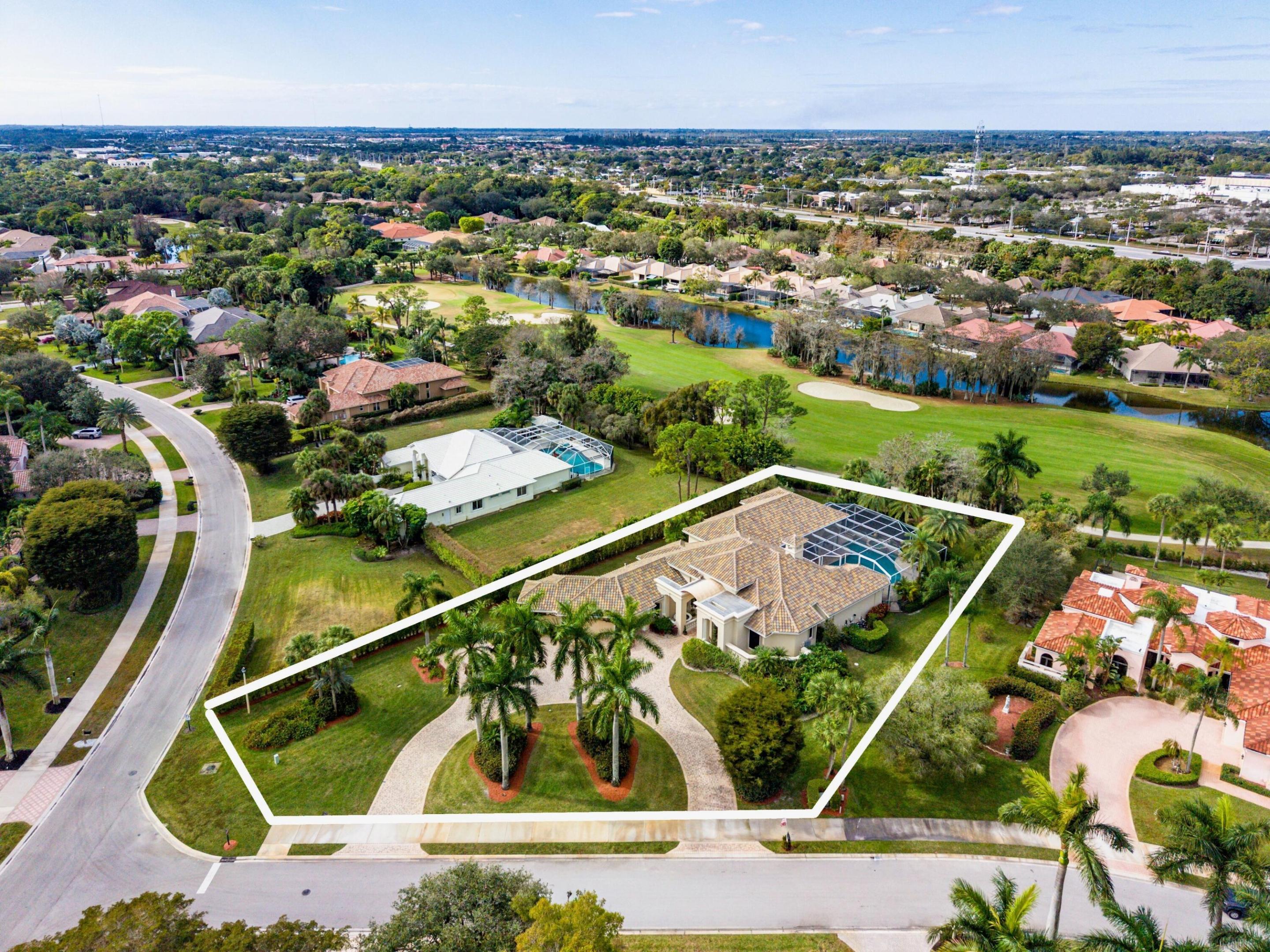 1811 Breakers West Court photo 2