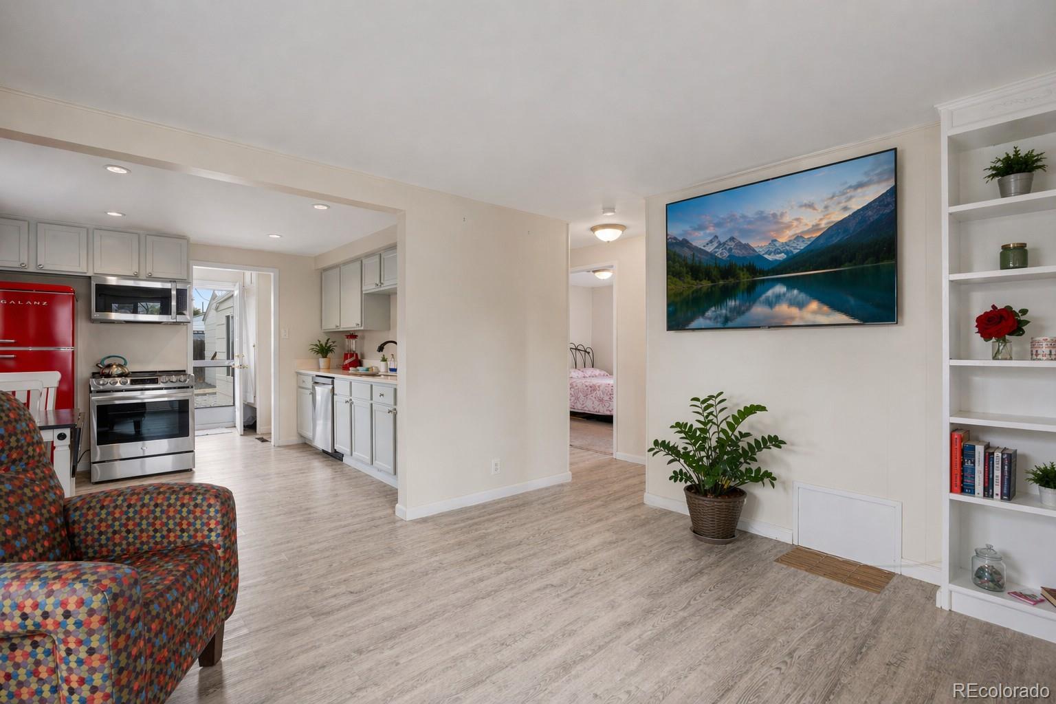 5525 Pierce Court