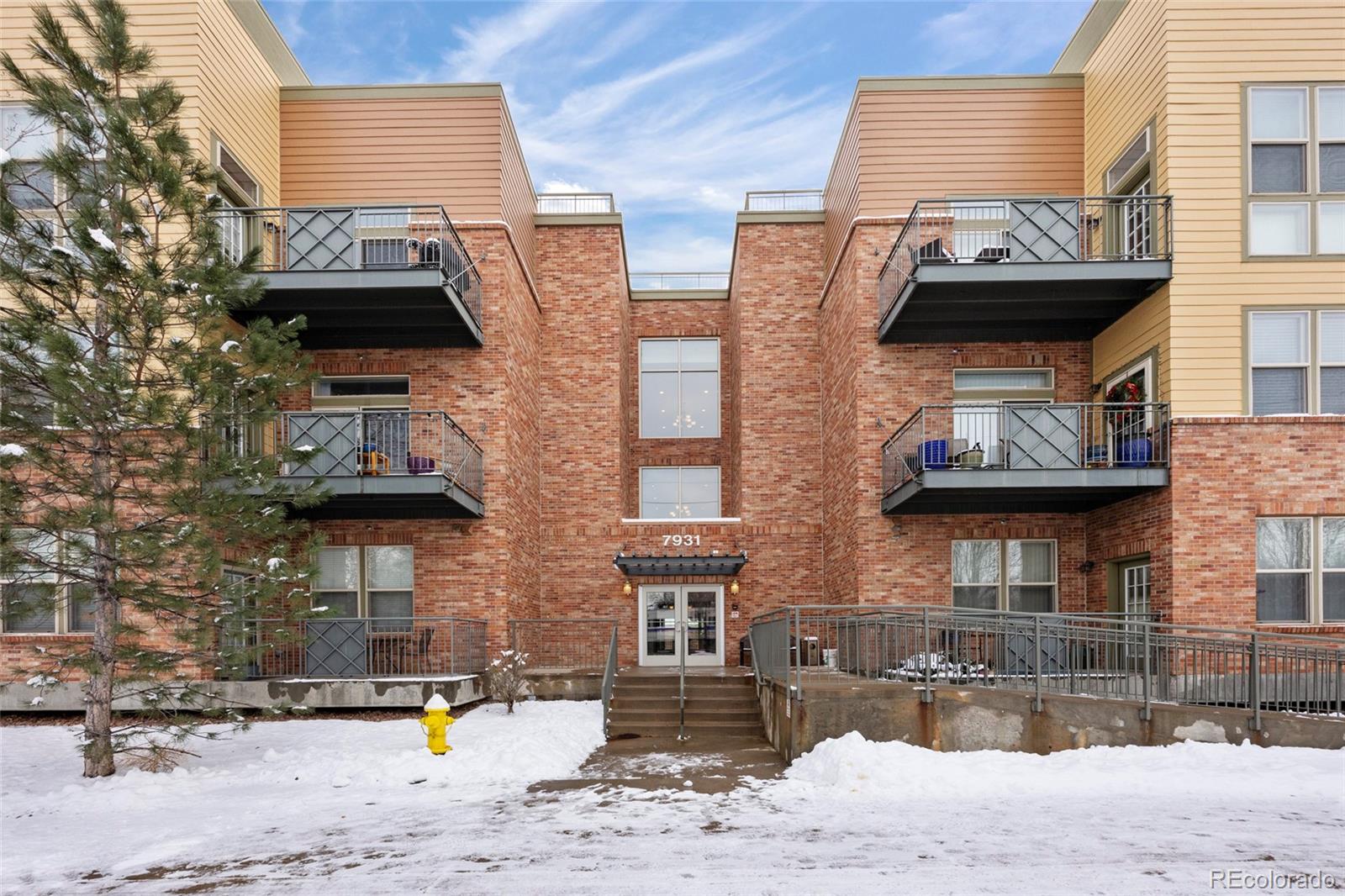 7931 W 55th Avenue Unit: 308